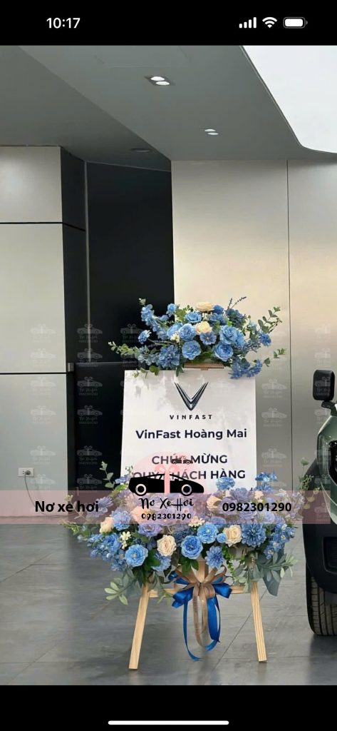 kệ hoa giao xe xanh lam
