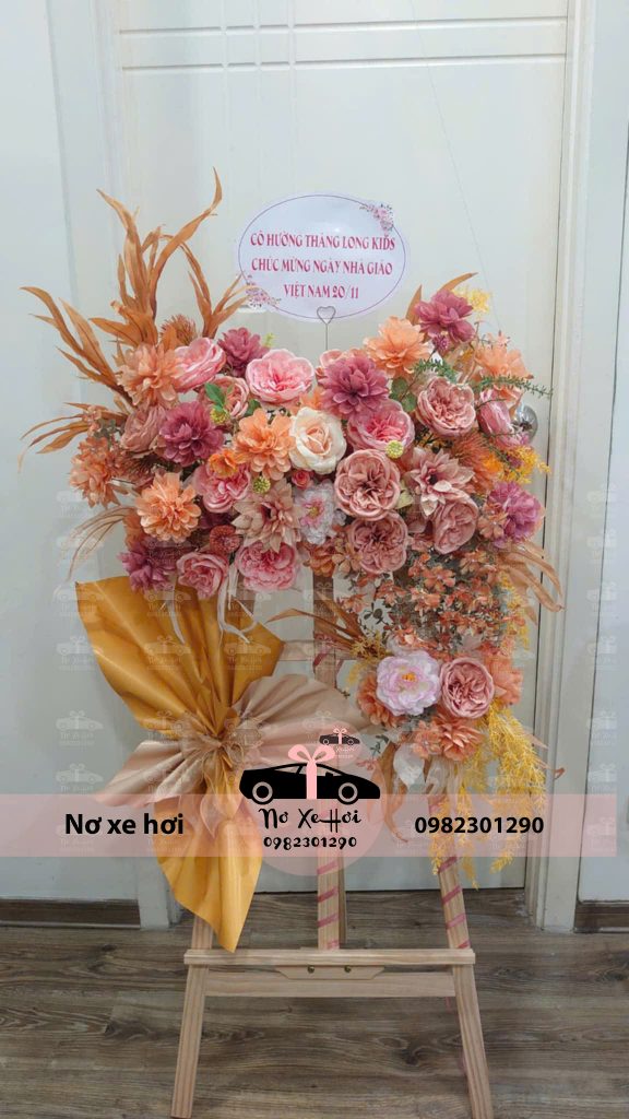 kệ hoa giao xe cam