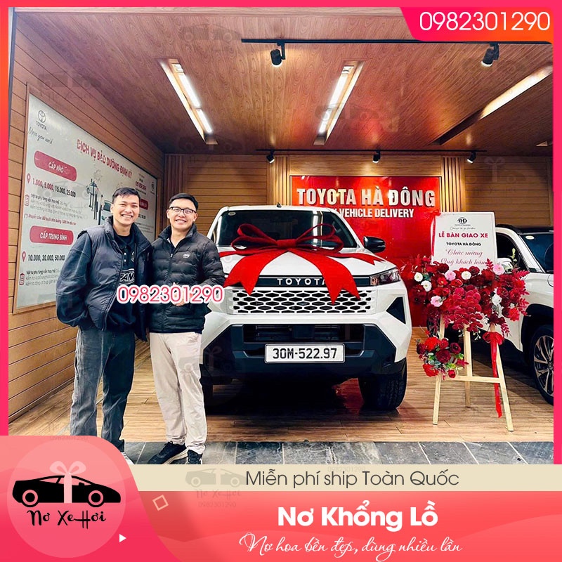 Kệ Hoa Giao Xe cân đối với không gian
